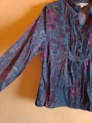 Blusa estampada Nymphanea alba T.44