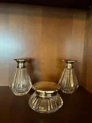 Conjunto tocador vintage vidrio y alpaca