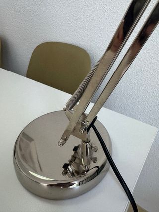 Flexo de escritorio metálico plateado