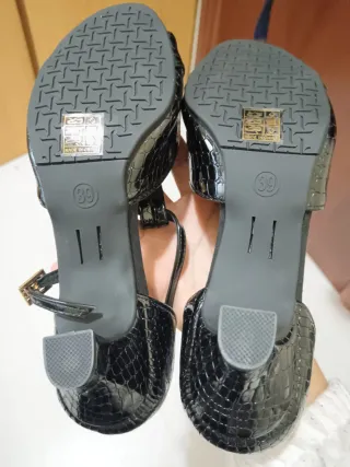 Zapatos de Baile Charol Negro T-Strap