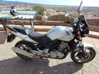 Honda CBF 500 F Plata