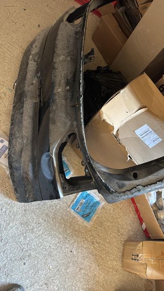 Portón Ford Galaxy 2014 sin cristal