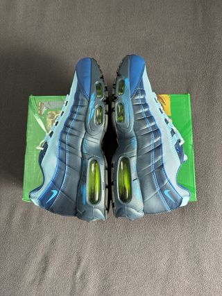 Nike Air Max 95 x Yu Gi Ho EU 43