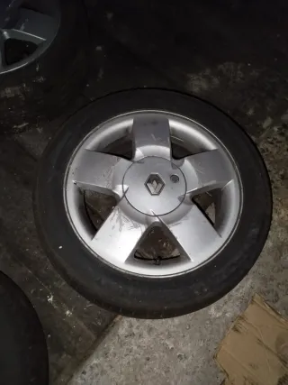 4 Llantas Renault Clio 15"