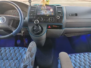 Volkswagen Transporter T5 2004