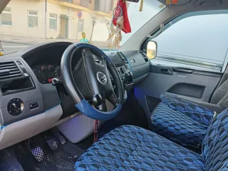 Volkswagen Transporter T5 2004