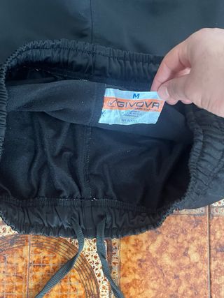 Tuta Givova nera e fucsia