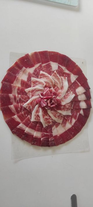 Loncheado de jamon o paleta al corte
