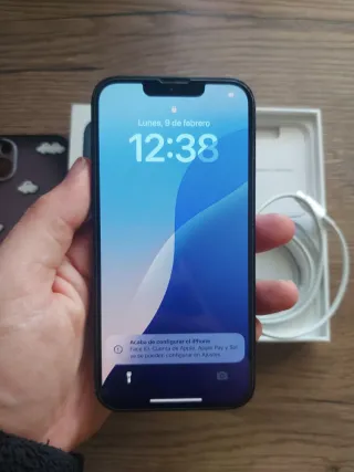 iPhone 13 Negro impecable 88% Salud Batería