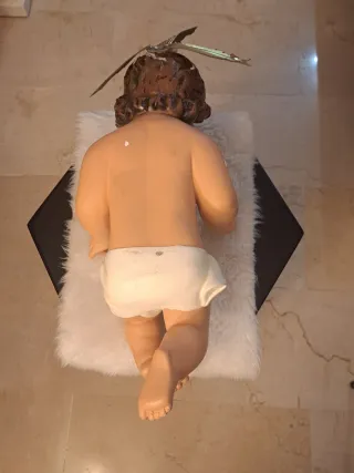 Gran figura Niño Jesús escayola con ojos cristal