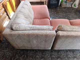 Sofá modular tela beige y rosa