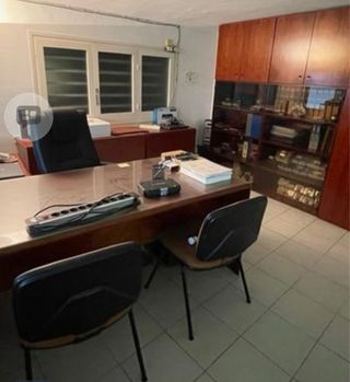 Mesa de despacho madera y cristal