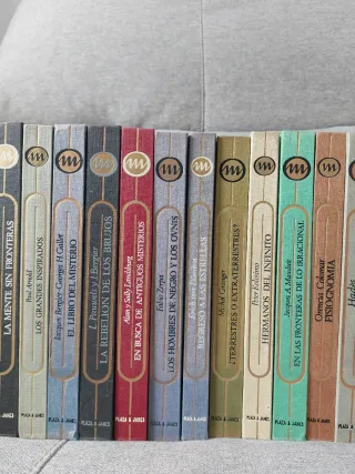 22+1 libros de la colección Otros Mundos + regalo