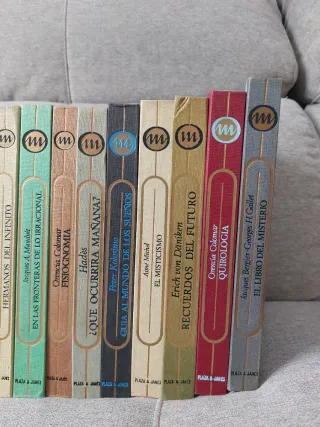 22+1 libros de la colección Otros Mundos + regalo