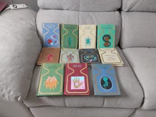 22+1 libros de la colección Otros Mundos + regalo