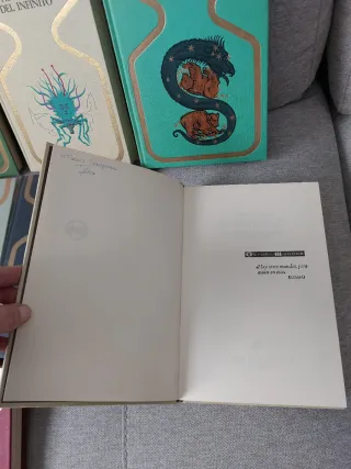 22+1 libros de la colección Otros Mundos + regalo