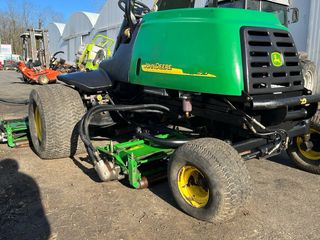 Cortacésped John Deere 3225 C