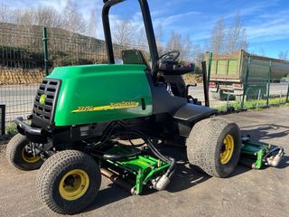 Cortacésped John Deere 3225 C