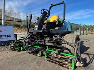 Cortacésped John Deere 3225 C