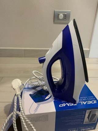 Ferro da stiro Ideal Temp 1000W