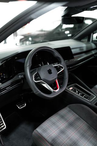 Volkswagen Golf GTI 2.0 TSI 245CV DSG