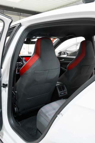 Volkswagen Golf GTI 2.0 TSI 245CV DSG