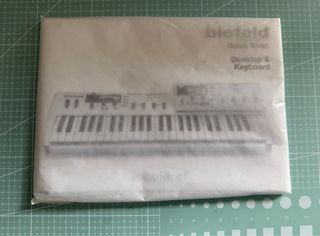 Sintetizador Waldorf Blofeld + protector