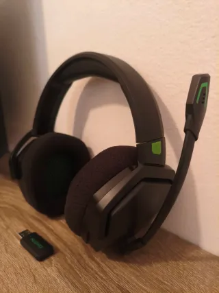 Cascos Gaming NUBWO Inalámbricos