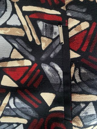 Falda estampada geométrica de Roberto Torretta