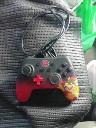 Mando PowerA Enhanced Wired Switch Bowser