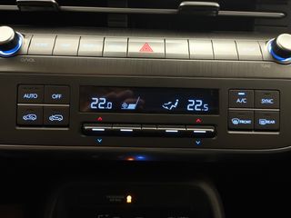 Hyundai Kona 1.0 TGDI 100CV 48V TECNO 2025