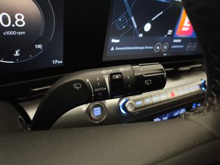 Hyundai Kona 1.0 TGDI 100CV 48V TECNO 2025