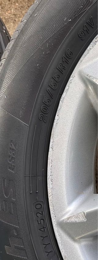 Llantas 16” Toyota Auris Corolla