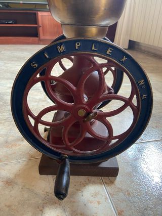 Molino de café antiguo