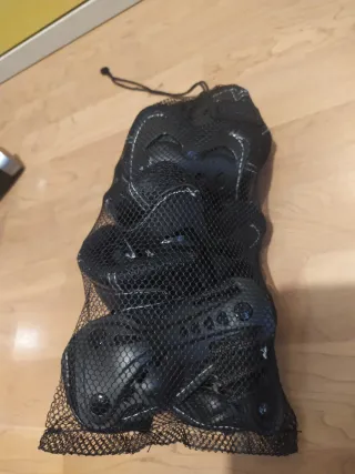 Dispongo de 2 Set Protección Patines/Skate Niños