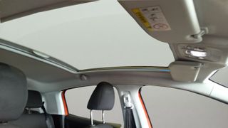 Peugeot 208 PureTech 82 Active 60 kW (82 CV)