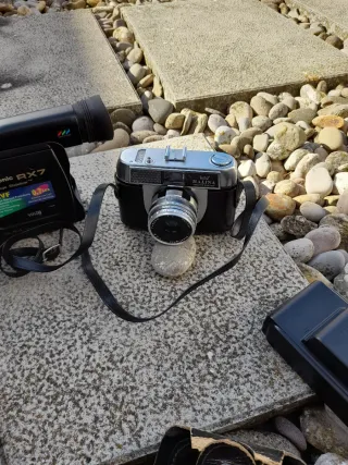 Cámara Panasonic RX7 + Accesorios