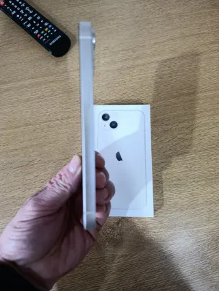 iPhone 13 128GB Blanco