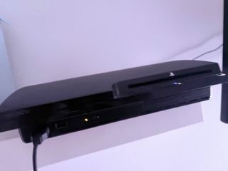 Consola PS3 + 10 juegos coleccionista
