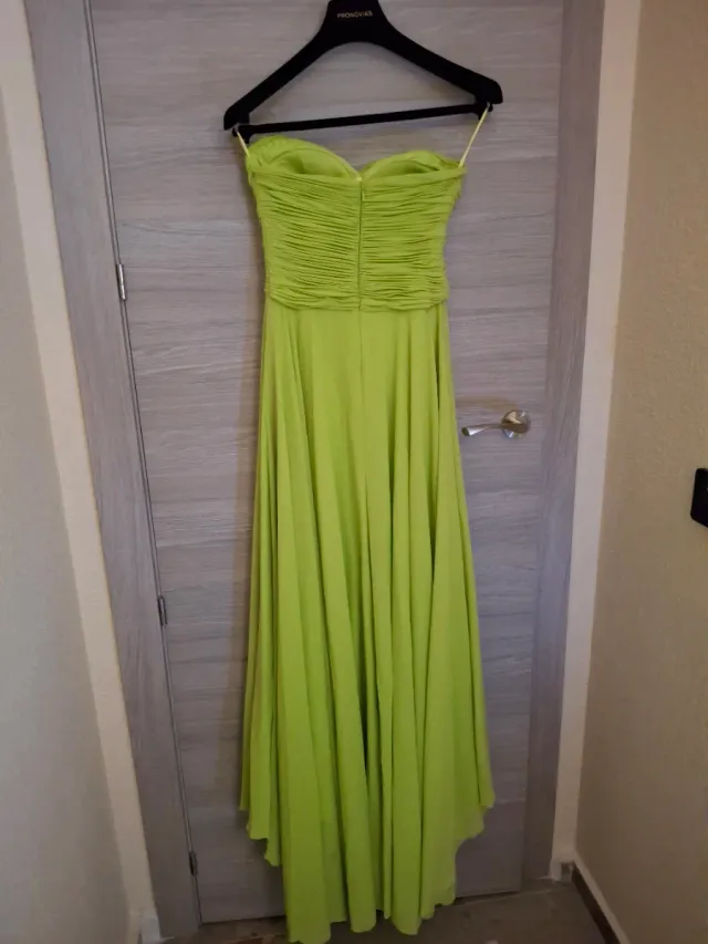 Vestido largo Pronovias verde
