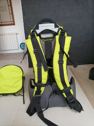 Mochila Portabebés. Marca besrey