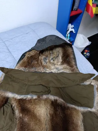 Parka Trafaluc verde y marrón