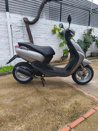 Yamaha Neos Plata