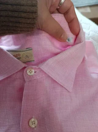 Camisa de hombre rosa y blanco