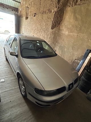 SEAT Leon 2000