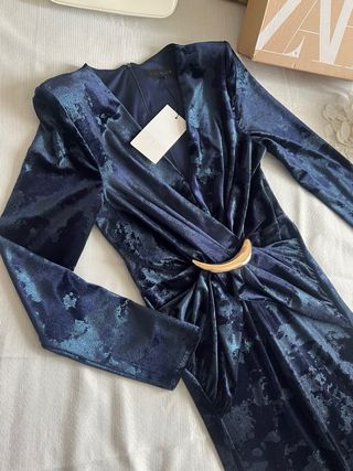 Vestido midi terciopelo fornitura