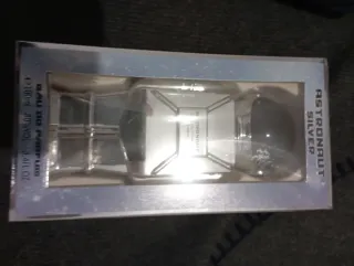 Zapatillas y colonia de hombre