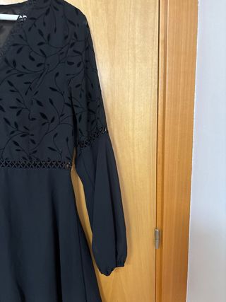 Vestido negro Shein manga larga