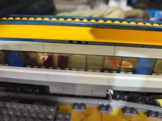 Lego 60197 Treno Completo e Funzionante