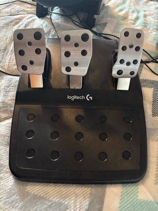 Volante Logitech G29 PS4, 5 y PC.